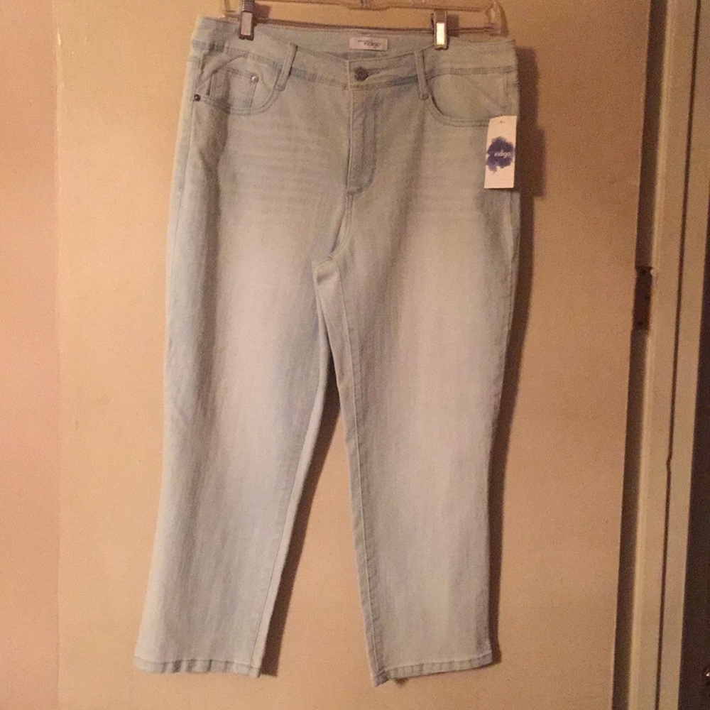 Indigo Light Denim Capris New with tags